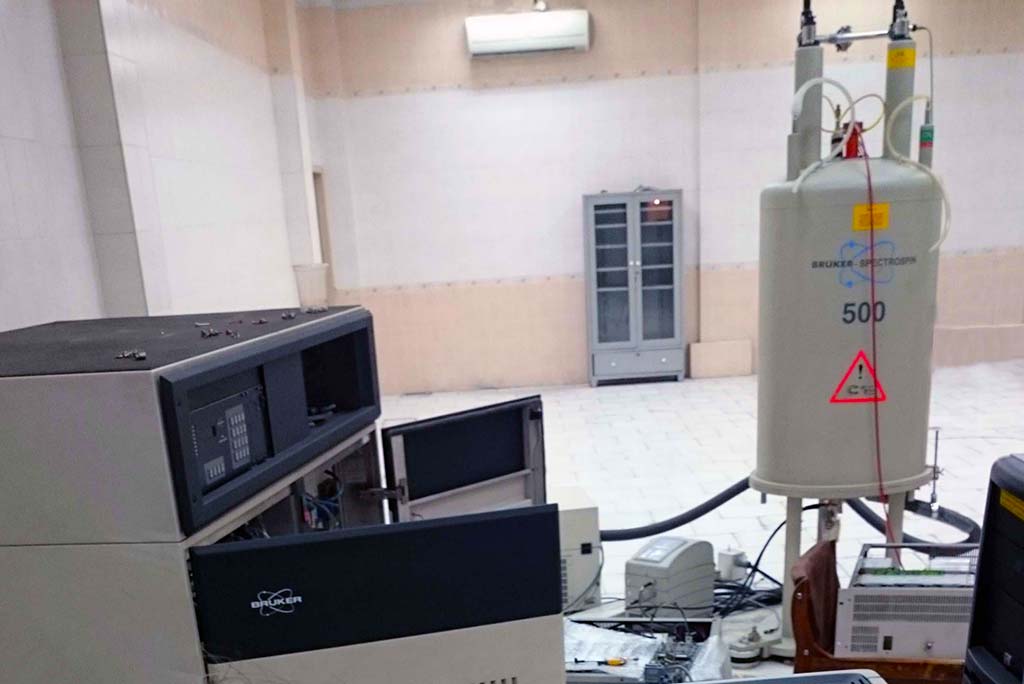 تعمیر دستگاه NMR